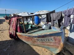 Palestínčania riskujú životy a končatiny pri love rýb v izraelskom mori v pásme Gazy | Správy o konflikte medzi Izraelom a Palestínou Palestínčania riskujú životy a končatiny pri love rýb v izraelskom mori v pásme Gazy | Správy o konflikte medzi Izraelom a Palestínou