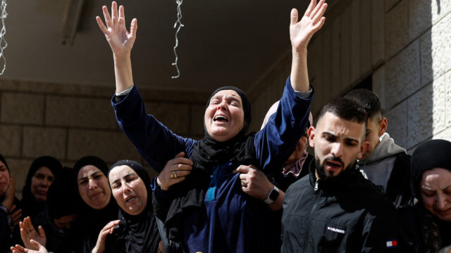 Palestínčania zabití počas útoku izraelských osadníkov na okupovanom Západnom brehu Palestínčania zabití počas útoku izraelských osadníkov na okupovanom Západnom brehu Jordánu | Okupovaný Západný breh