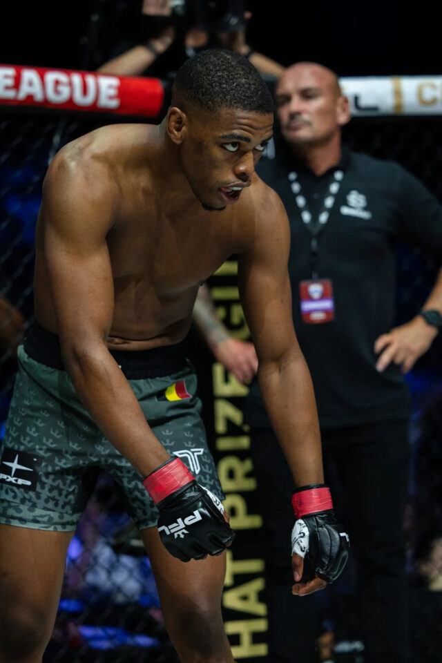 Patrick Habirora vyžrebuje Bensona Hendersona ako domáceho headlinera v PFL Download app from appStore