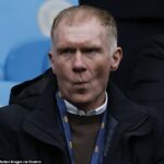 Paul Scholes označil Manchester United za