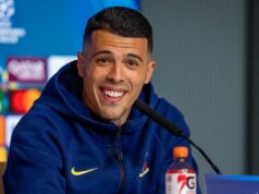 Pedro Porro vysvetľuje svoju nahnevanú reakciu Tottenhamu a dáva jasné vyhlásenie Igora Tudora Pedro Porro počas svojej tlačovej konferencie pred zápasom 16. kola Ligy majstrov medzi Tottenhamom Hotspur a Atleticom de Madrid na ihrisku Riyadh Air Metropolitano