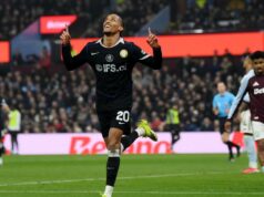 Pedro dosiahol hetrik, keď Chelsea porazila Aston Villu 4:1 v Premier League Pedro dosiahol hetrik, keď Chelsea porazila Aston Villu 4:1 v Premier League