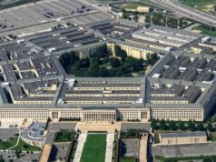 Pentagon popiera, že Hegsethov maklér hľadal obrannú investíciu pred vojnou v Iráne | Obchodné a ekonomické správy Pentagon popiera, že Hegsethov maklér hľadal obrannú investíciu pred vojnou v Iráne | Obchodné a ekonomické správy