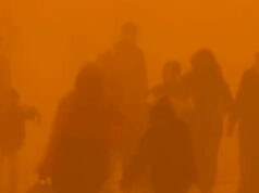 Piesočná búrka zasiahla Gazu a zasiahla vysídlených Palestínčanov | Slučka Piesočná búrka zasiahla Gazu a zasiahla vysídlených Palestínčanov | Slučka