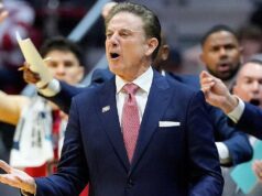 Pitino po výjazde zo St John’s Sweet 16 zvoláva príkaz na tlačovú konferenciu NCAA Pitino po výjazde zo St John's Sweet 16 zvoláva príkaz na tlačovú konferenciu NCAA