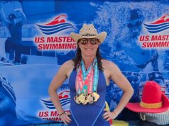 Pobúrenie, keď tvár americkej plaveckej hviezdy „vymazali“ z knihy rekordov počas vyšetrovania po tom, čo na internete označili trans rivala ako „muža“ Konkurentke US Masters Swimming (USMS) Angie Griffinovej mohli odobrať rekordy po tom, čo na ligovom fóre označila transatléta ako „muža“