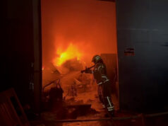 Podozrenie na trosky iránskych rakiet zapálili požiare v strednom Izraeli | Konflikt Podozrenie na trosky iránskych rakiet zapálili požiare v strednom Izraeli | Konflikt