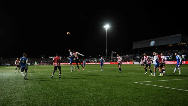 Podozrenie z pokusu o podpaľačstvo na štadióne Macclesfield je predmetom vyšetrovania
