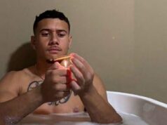 Politik povedal parlamentu, že NRL sa dopustila „nehoráznej“ chyby, keď potrestala nohejbalovú hviezdu za „pokojné rozpálenie dokonale zvinutého spliffu“ NSW MP kritizuje NRL za potrestanie Isaiaha Iongiho za staré fotografie, pričom reakciu ligy označil za úplne poburujúcu a prehnanú