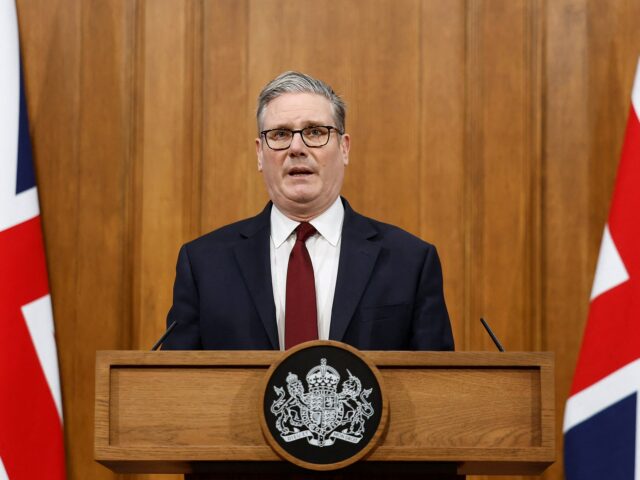 Politika Keira Starmera o vojne v Iráne je receptom na katastrofu | Americko-izraelská vojna proti Iránu
