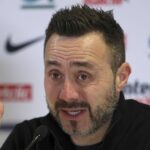 Postoj Roberta De Zerbiho k prevzatiu práce v Tottenhame po remíze Liverpoolu | Futbal | Šport