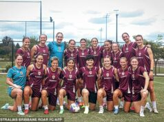 Pozrite sa, ako iránske ženské futbalistky začali svoj nový život v Austrálii po tom, ako sa ich útek zo spárov tímu dostal na titulky po celom svete Iránske futbalistky Fatemeh Pasandideh a Atefeh Ramezanisadeh (na obrázku v strede prvého radu) privítal tím žien Brisbane A-League s otvorenou náručou.