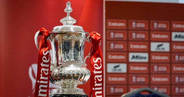 Pravidlá piateho kola FA Cupu: VAR, náhradníci, opakovanie a zmena trestu pre brankára
