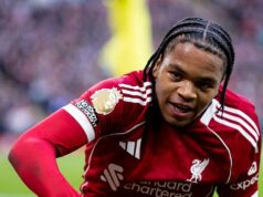 ‚Prebuď sa… alebo buď šťastný s Conference League‘ Rieka Ngumoha