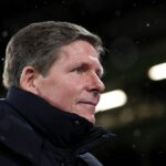 Manažér Oliver Glasner z Crystal Palace sleduje zápas Premier League medzi Crystal Palace a Burnley v Selhurst Park 11. februára 2026 v Londýne v Anglicku.