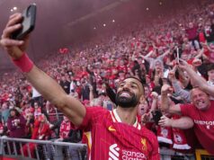 Prečo si Mohamed Salah vydobyl svoje miesto medzi piatimi najlepšími hráčmi Liverpoolu všetkých čias, píše OLIVER HOLT – a ako bude klub držať svojho egyptského kráľa blízko ešte dlho potom, čo mu zamáva na rozlúčku Mohamed Salah opustí Liverpool ako liatinová legenda, ale jeho vyhlásenie neprišlo so šokom, ale len so smútkom