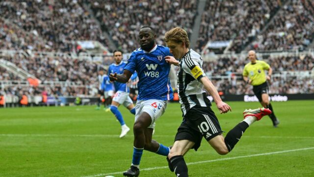 Premier League začala vyšetrovanie incidentu „údajného diskriminačného zneužívania“ v zápase Newcastle-Sunderland
