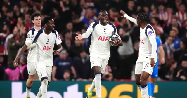 Prestup hviezdy Tottenhamu v strede zápasu o zostup | Futbal | Šport
