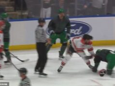 Príslušníci newyorskej polície v brutálnom boji s rivalmi z hasičského zboru, keď sa každoročná hokejová zbierka zmení na škaredú Policajti a hasiči na seba v UBS Aréne v New Yorku udierali