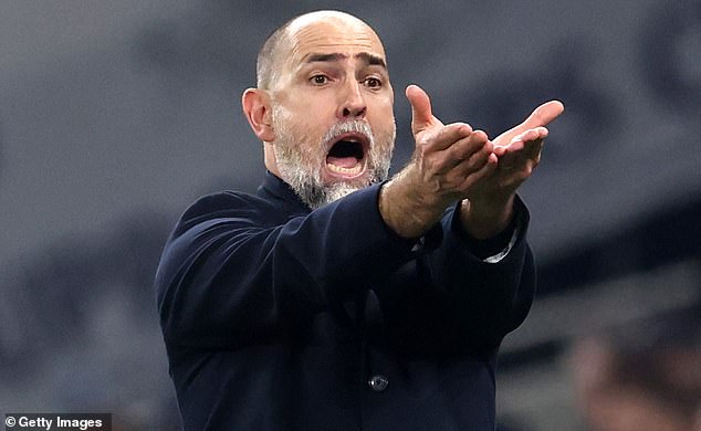 Priviesť späť Ange Postecoglou? Ukáž Vinai Venkateshamovi dvere? Čo môže Tottenham Igora Tudora prudko klesá smerom k zostupu a je v plnom krízovom režime