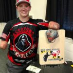 Profesionálny hráč cornhole a štvornásobne amputovaný Dayton James Webber bol v nedeľu zatknutý pre obvinenie z vraždy.