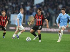 ROSSONERI PORAŽENÝ V HLAVNOM HLAVE ROSSONERI PORAŽENÝ V HLAVNOM HLAVE