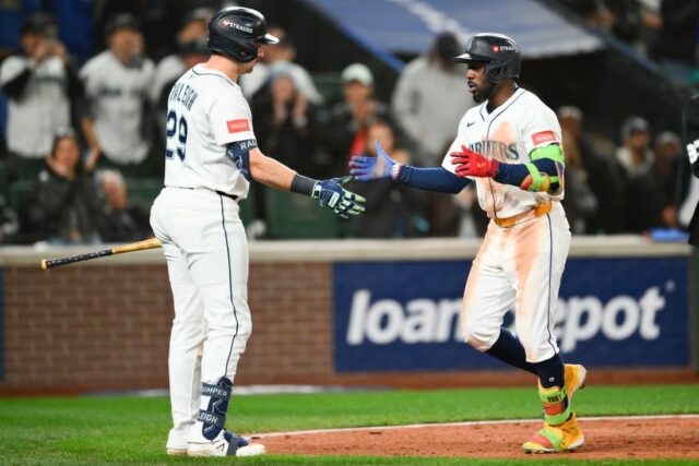 MLB: Playoffs – Toronto Blue Jays v Seattle Mariners