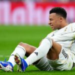 MADRID, ŠPANIELSKO - 22. marca: Kylian Mbappe z Realu Madrid reaguje počas 29. týždňa La Ligy na futbalovom zápase medzi Realom Madrid a Atleticom Madrid na štadióne Bernabeu v Madride, Španielsko 22. marca 2026. (Foto: Burak Akbulut/Anadolu cez Getty Images)