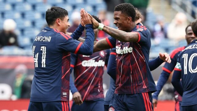 Revolúcia zasiahla FC Cincinnati rekordným spôsobom Revolúcia zasiahla FC Cincinnati rekordným spôsobom