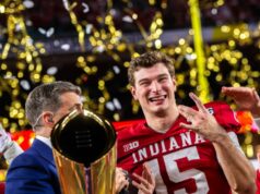 Riaditeľ turnaja Miami Open James Blake hľadá víťaza Heismanovej trofeje Fernanda Mendozu pre potenciálne vystúpenie tento týždeň Riaditeľ turnaja Miami Open James Blake hľadá víťaza Heismanovej trofeje Fernanda Mendozu pre potenciálne vystúpenie tento týždeň