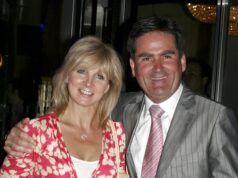 Richard Keys, 68, trvá na tom, že jeho bývalá manželka nemala rakovinu, keď ju opustil kvôli novej manželke o 31 rokov mladšej ako on, keď prezradil, že sa chce opäť stať otcom. Richard Keys sa vyjadril k rozchodu so svojou bývalou manželkou Juliou (na spoločnej snímke z roku 2006) a povedal, že nemala rakovinu, keď ju opustil, napriek tomu, čo niektoré správy v tom čase naznačovali.