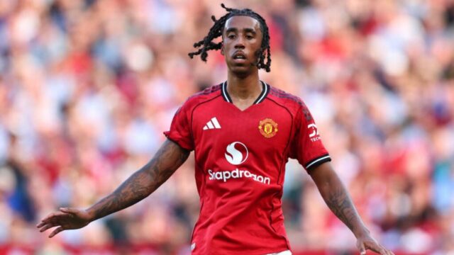 Rio Ferdinand zdvihol veko na rozhovore Lenyho Yora na Man Rio Ferdinand zdvihol veko na rozhovore Lenyho Yora na Man Utd po chybe proti Crystal Palace