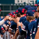 Robert O'Neill prednesie prejav Teamu USA, ktorý vyvolal liberálnu kritiku