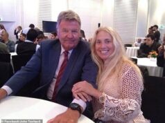 Rodina Johna Toshacka v spore kvôli jeho diagnóze: Legenda a manželka Liverpoolu a Walesu tvrdia, že NEMÁ demenciu – ale jeho syn je neústupný, že bojuje s „hroznou chorobou“ John a jeho druhá manželka Mai odmietli tvrdenia, že mu bola diagnostikovaná demencia