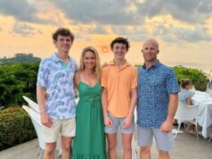 Rodina bývalej hviezdy Yankees Bretta Gardnera žaluje kostarický rezort rok po tragickej smrti syna vo veku 14 rokov Bývalá hviezda Yankees Brett Gardner (vpravo) a jeho rodina podali žalobu proti kostarickému letovisku, kde minulý rok zomrel jeho syn Miller (druhý sprava).