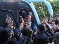 Rodiny z Gazy sa zišli roky po evakuácii detí počas izraelskej vojny | Správy o konflikte medzi Izraelom a Palestínou Rodiny z Gazy sa zišli roky po evakuácii detí počas izraelskej vojny | Správy o konflikte medzi Izraelom a Palestínou