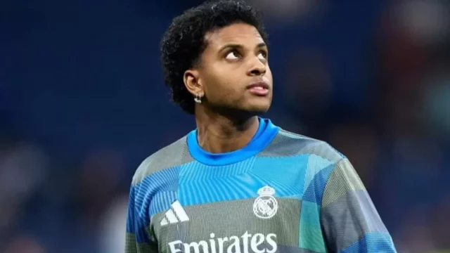 Rodrygo trpí ničivou slzou ACL, bude chýbať na majstrovstvách sveta Rodrygo trpí ničivou slzou ACL, bude chýbať na majstrovstvách sveta