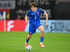 Rómovia znovu otvorili rozhovory s Leom Sauerom z Feyenoordu Download app from appStore