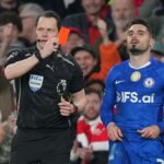 Rosenior chce „kultúru zodpovednosti“, aby ukončila problém Chelsea s červenou kartou