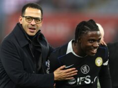 Roseniorovi sa „veľmi páčilo“ „smiešne“ vyčíňanie Chelsea, ktoré v polčase rozzúrilo dvojicu Aston Villy Roseniorovi sa „veľmi páčilo“ „smiešne“ vyčíňanie Chelsea, ktoré v polčase rozzúrilo dvojicu Aston Villy