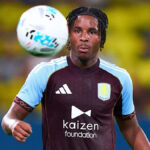 Rowe je žiadaný po tom, čo zapôsobil vo Francúzsku