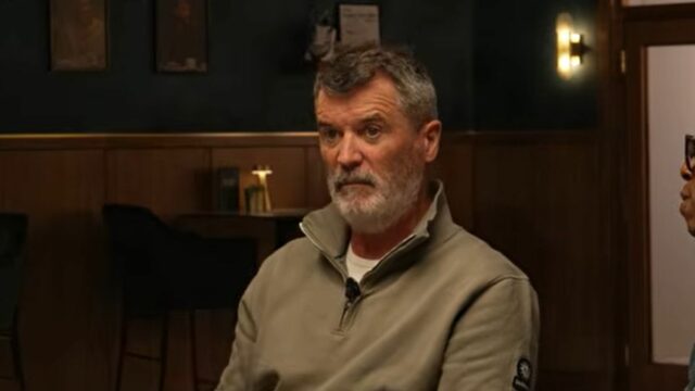 Roy Keane leje studenú vodu na plán odchodu Jamieho Carraghera Roy Keane prispieva do podcastu