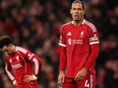 Roy Keane naráža na hráčov Liverpoolu, keď ikona Man Utd kritizuje „zlých šampiónov“ Arna Slotu Virgil van Dijk po remíze Liverpoolu s Tottenhamom Hotspur 1:1