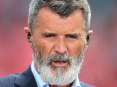 Roy Keane odišiel s červenou tvárou, keďže názor Jonathana Woodgatea v šatni Man Utd bol jasný Legenda Manchestru United Roy Keane sa pozerá