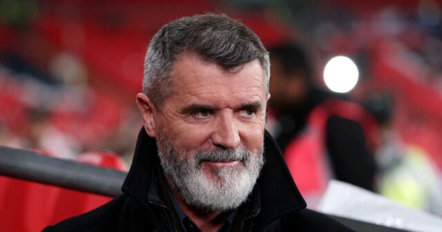 Roy Keane s červenou tvárou ako v oblasti oblečenia Guy Roy Keane s červenou tvárou ako v oblasti oblečenia Guy Utd jasne|Futbal|Športová aktivita