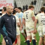 Steve Borthwick dohliadal na najhoršiu kampaň šiestich národov v histórii Anglicka, keď vyhral iba jeden zo svojich piatich zápasov a prvýkrát v akomkoľvek teste prehral s Talianskom.