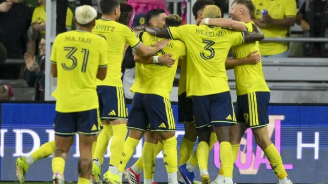 Sam Surridge prináša druhú výstuhu, aby pomohla Nashvillu preraziť Minnesotu
