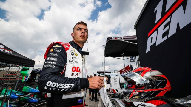 Scott McLaughlin z IndyCar odchádza z hroznej havárie Scott McLaughlin z IndyCar odchádza z hroznej havárie