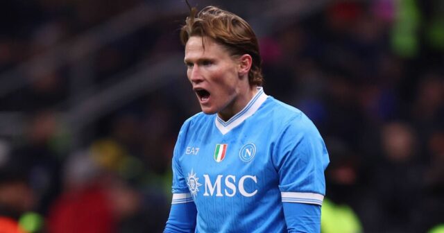 Scott McTominay dostáva od Maradonovho syna po prestupe z Man Utd maximálnu pochvalu | Futbal | Šport
