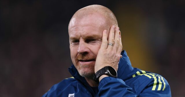 Sean Dyche sa po stretnutí v krčme objaví na odkazoch Sean Dyche sa po stretnutí v krčme objaví na odkazoch manažéra Tottenhamu | Futbal | Šport
